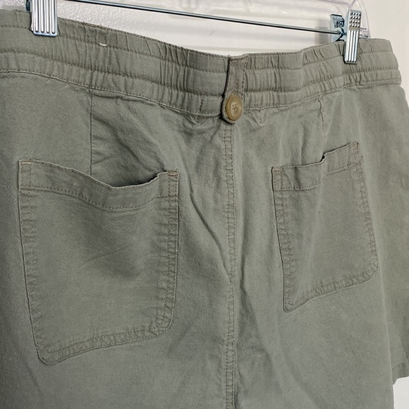 TORRID Linen Sage Green Drawstring Short Plus Size Short Sz 16 - Picture 6 of 10